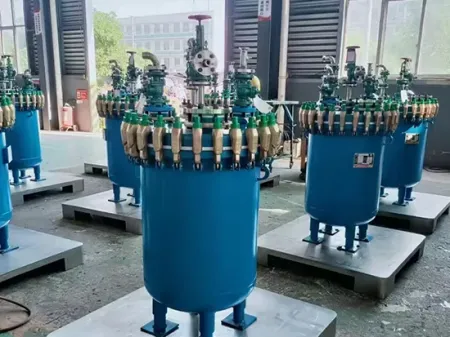 縦型グラスライニング貯槽、オープンタイプ