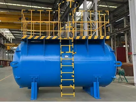 横型グラスライニング貯槽